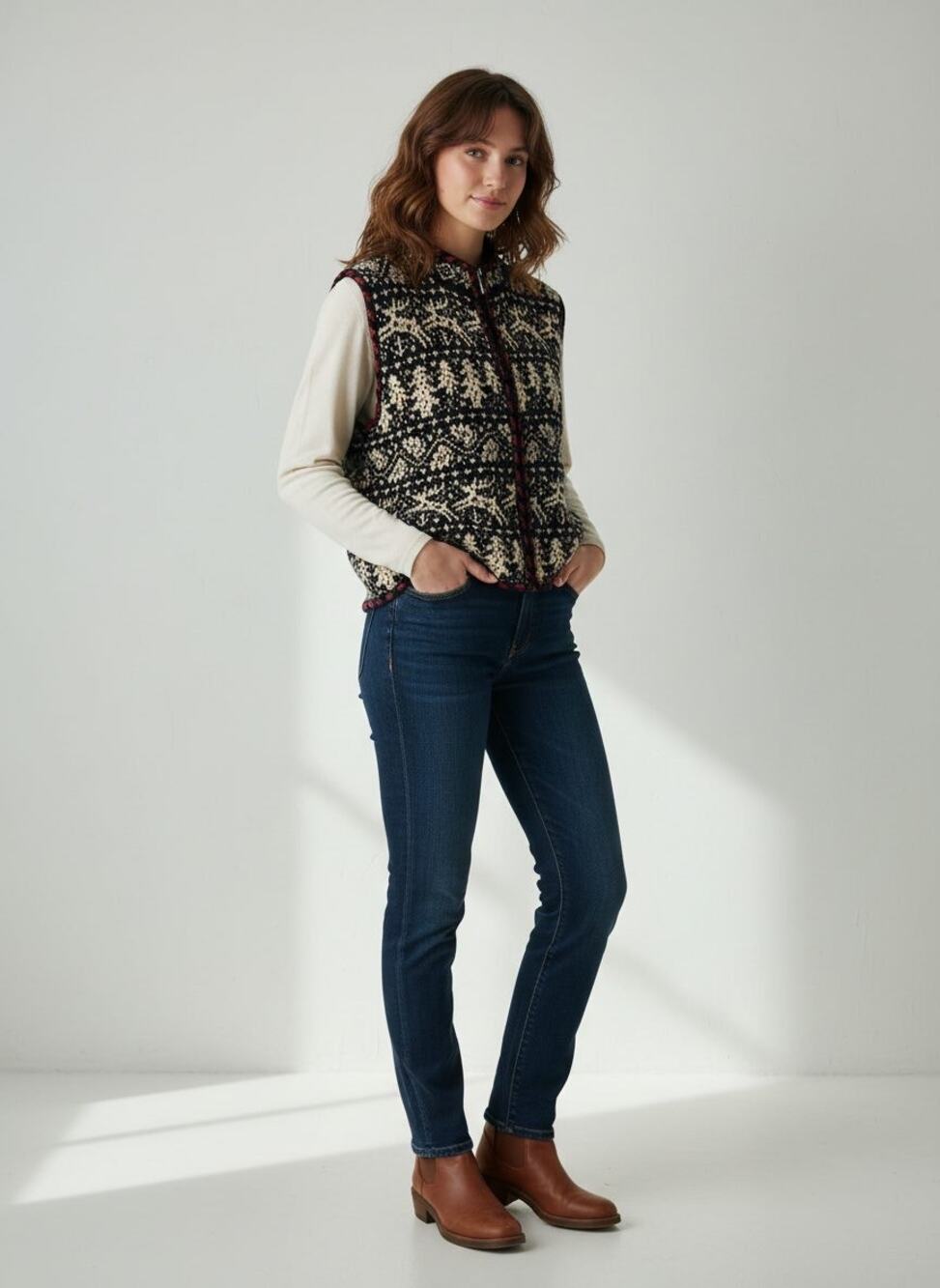 Nomadic Traders Fair Isle Holiday Print Zip-Front Sweater Vest, Large